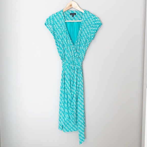 le chateau White & Aqua dress - Small - Picture 2 of 7